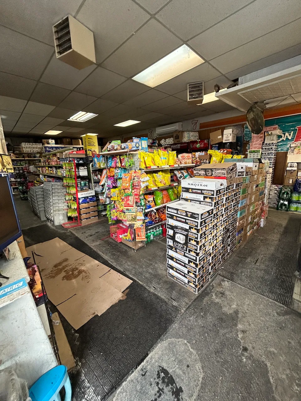 Intérieur du dépanneur