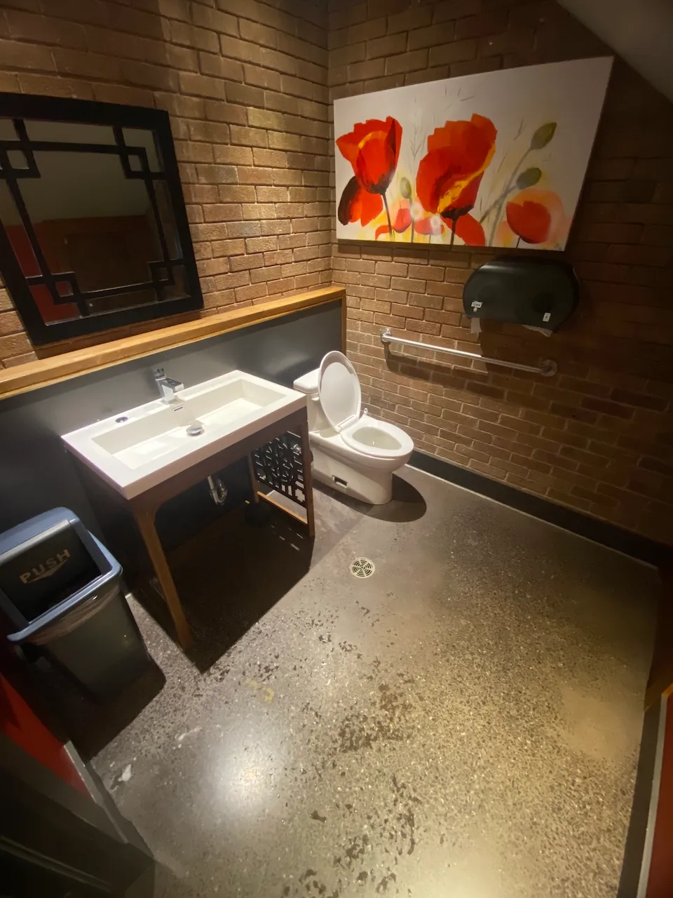 Salle de toilette universelle