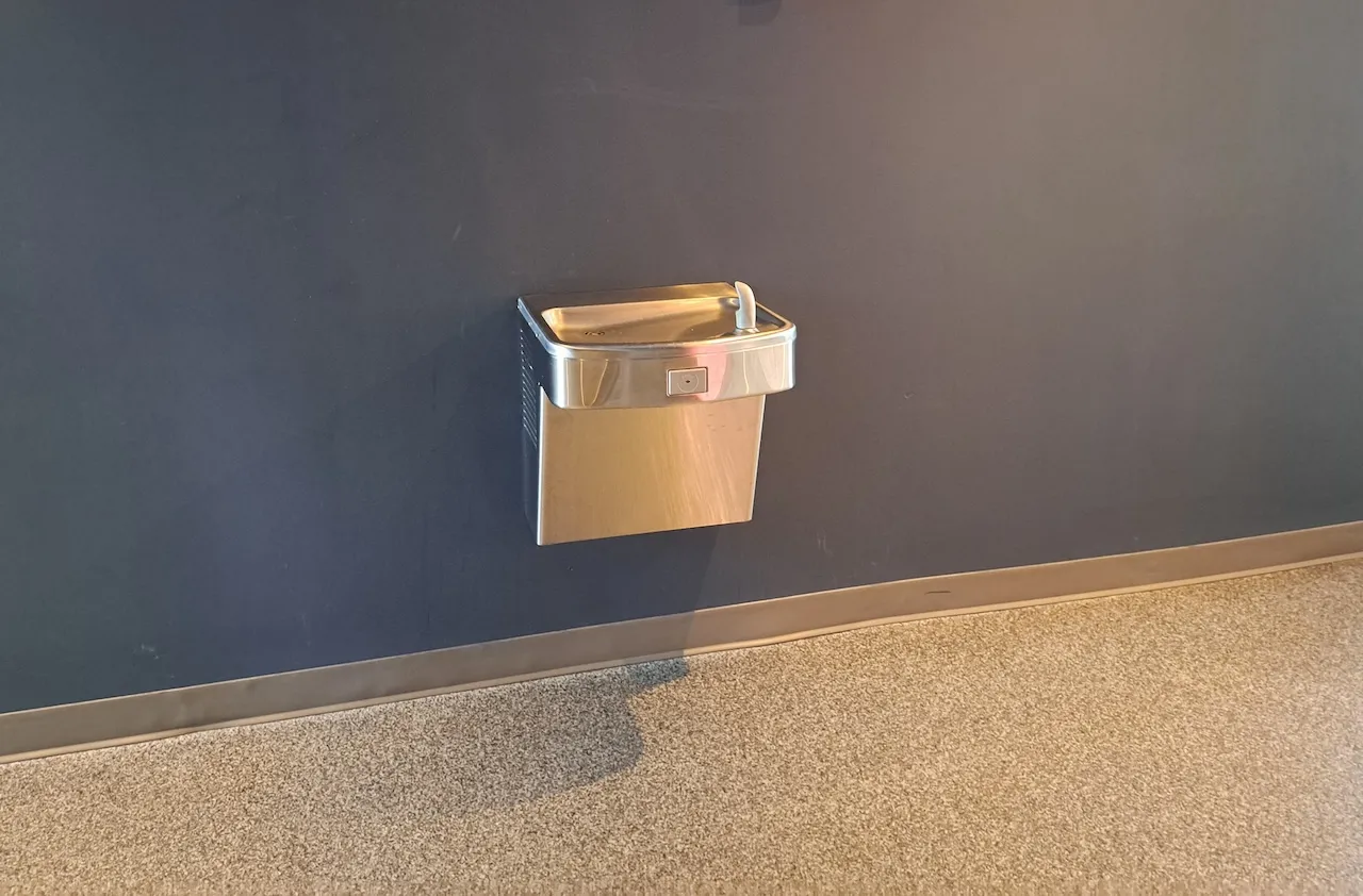 Drinking fountain
