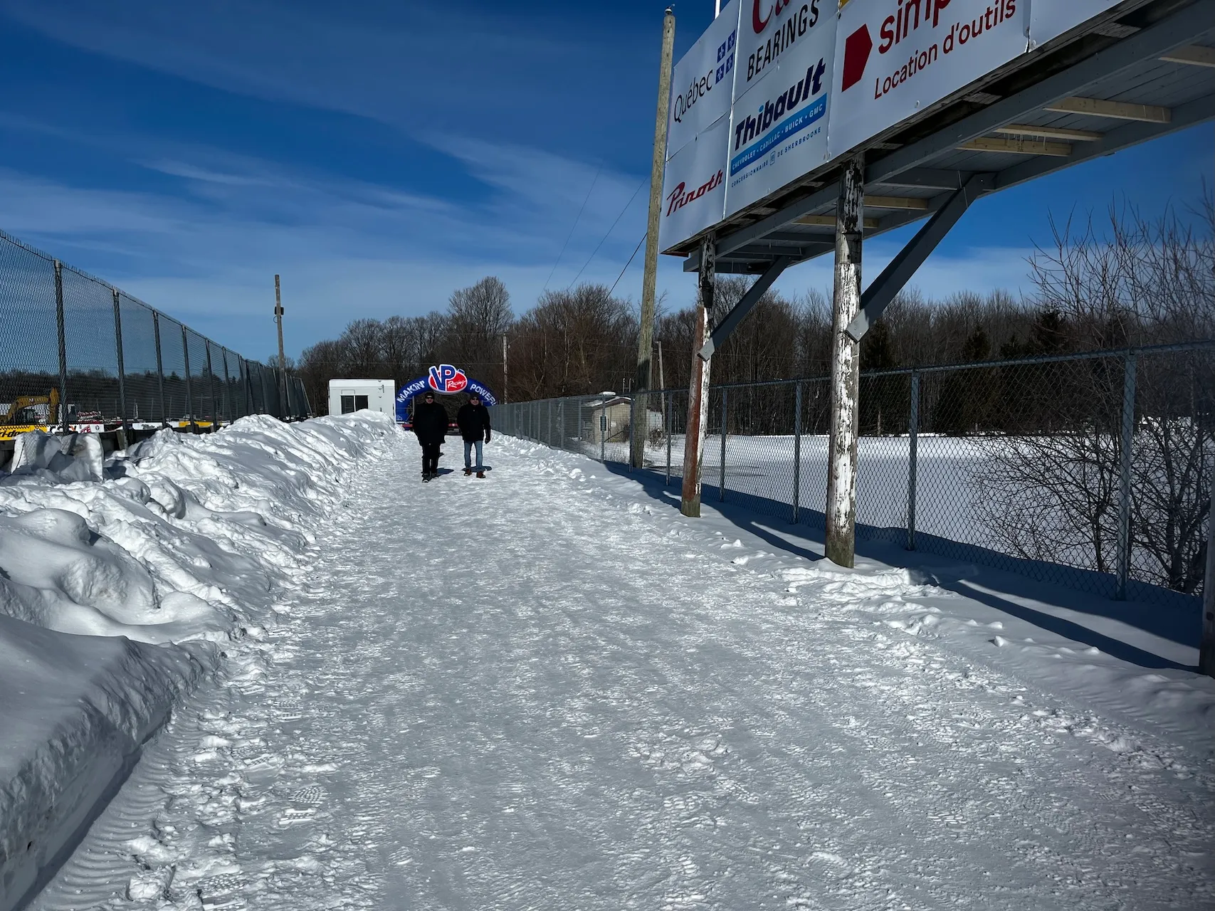 Parcours entre les deux zones du site