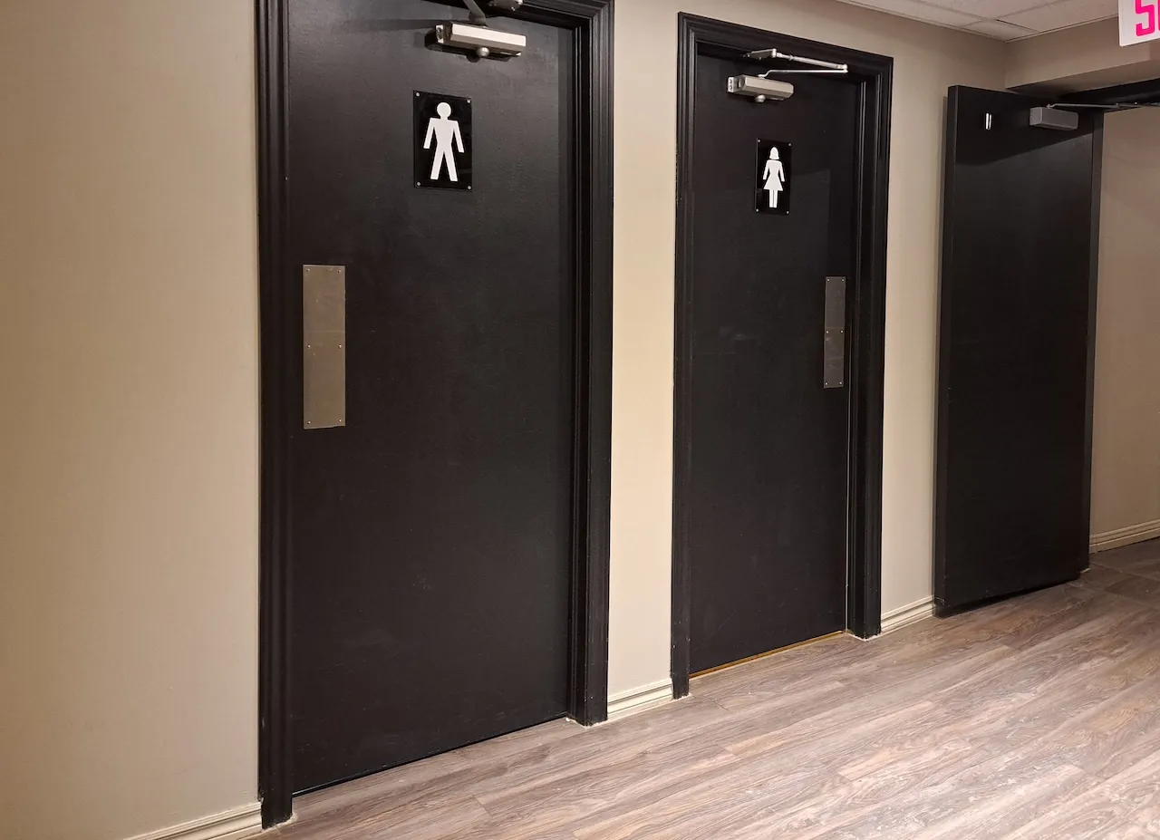 Salle de toilettes - Étage 1 (sous-sol) - Non accessible