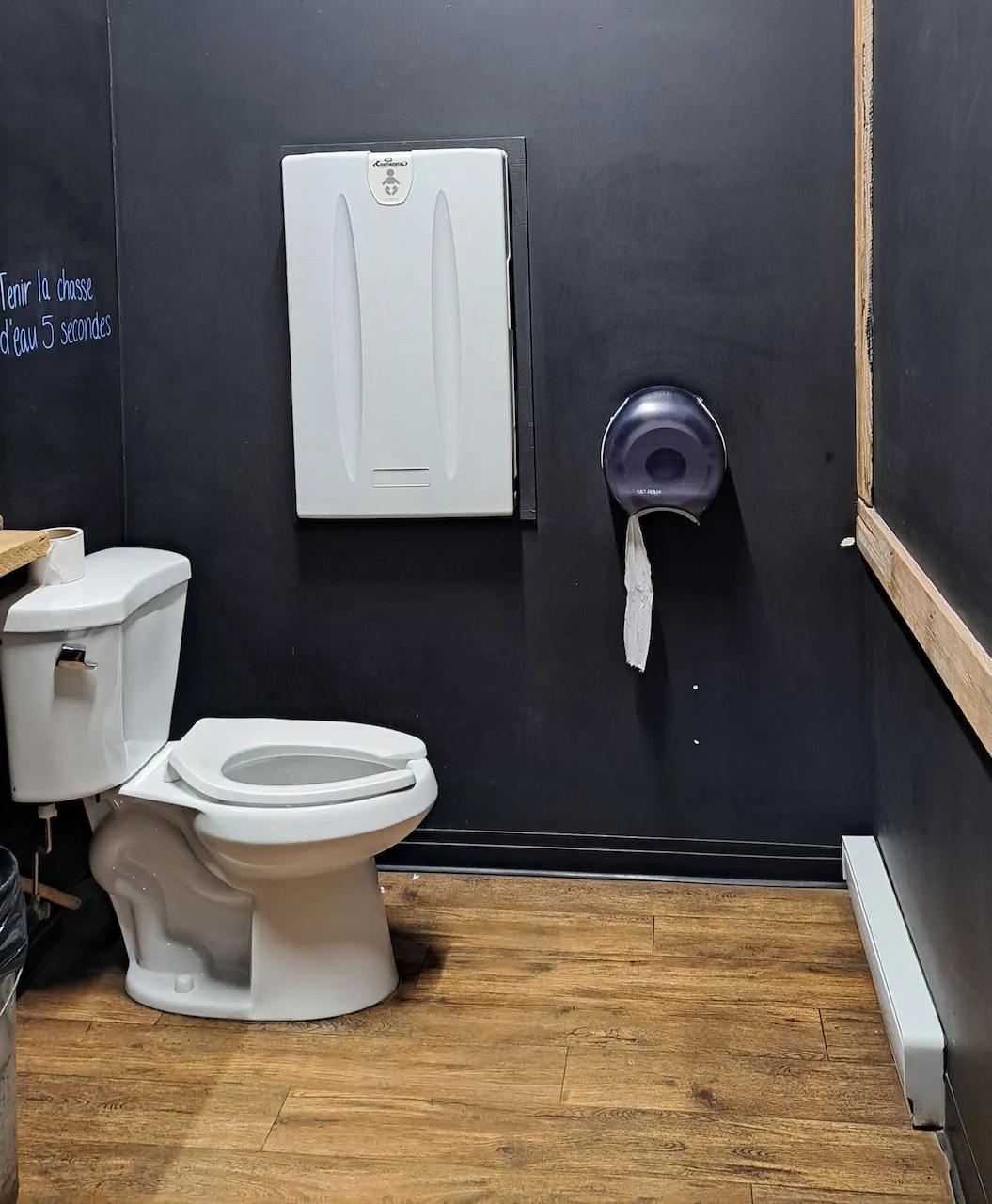 Salle de toilette universelle