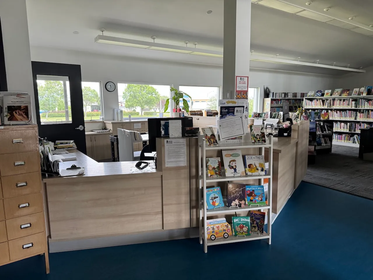 Bibliothèque - Comptoir