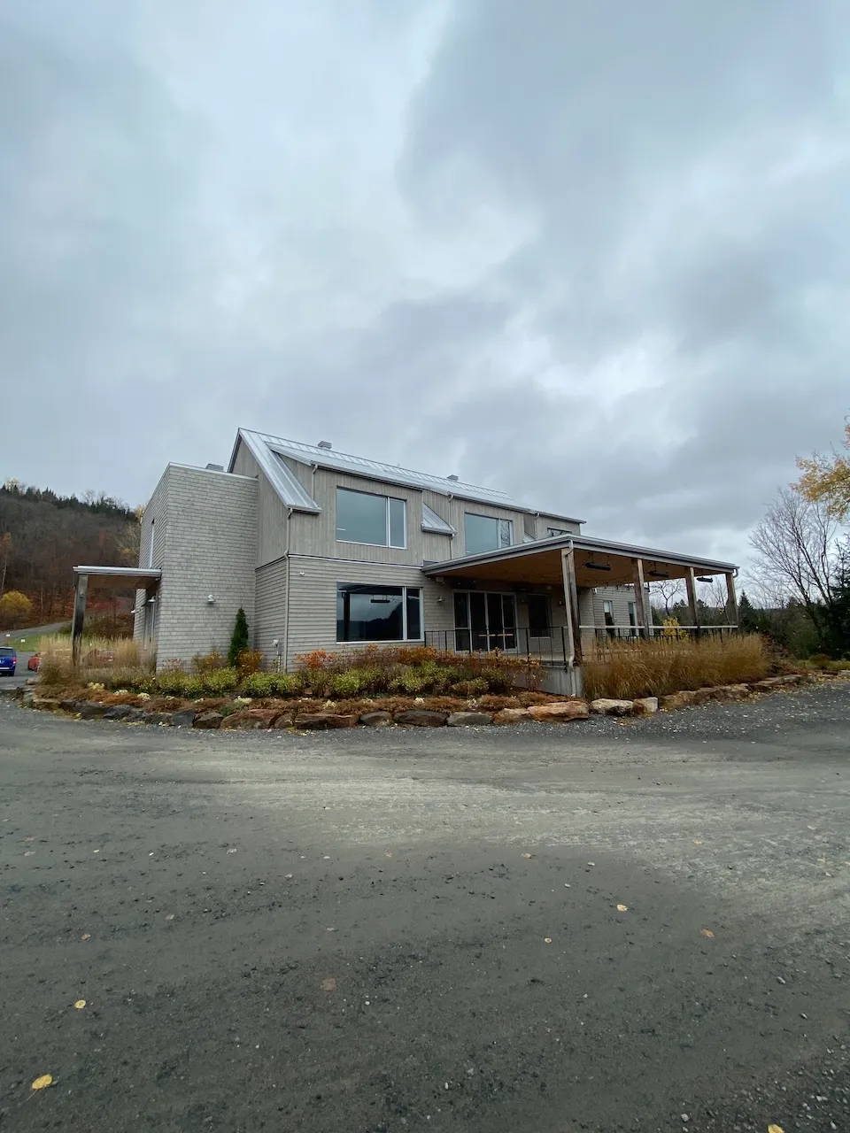 Bâtiment - Lac-à-l'épaule