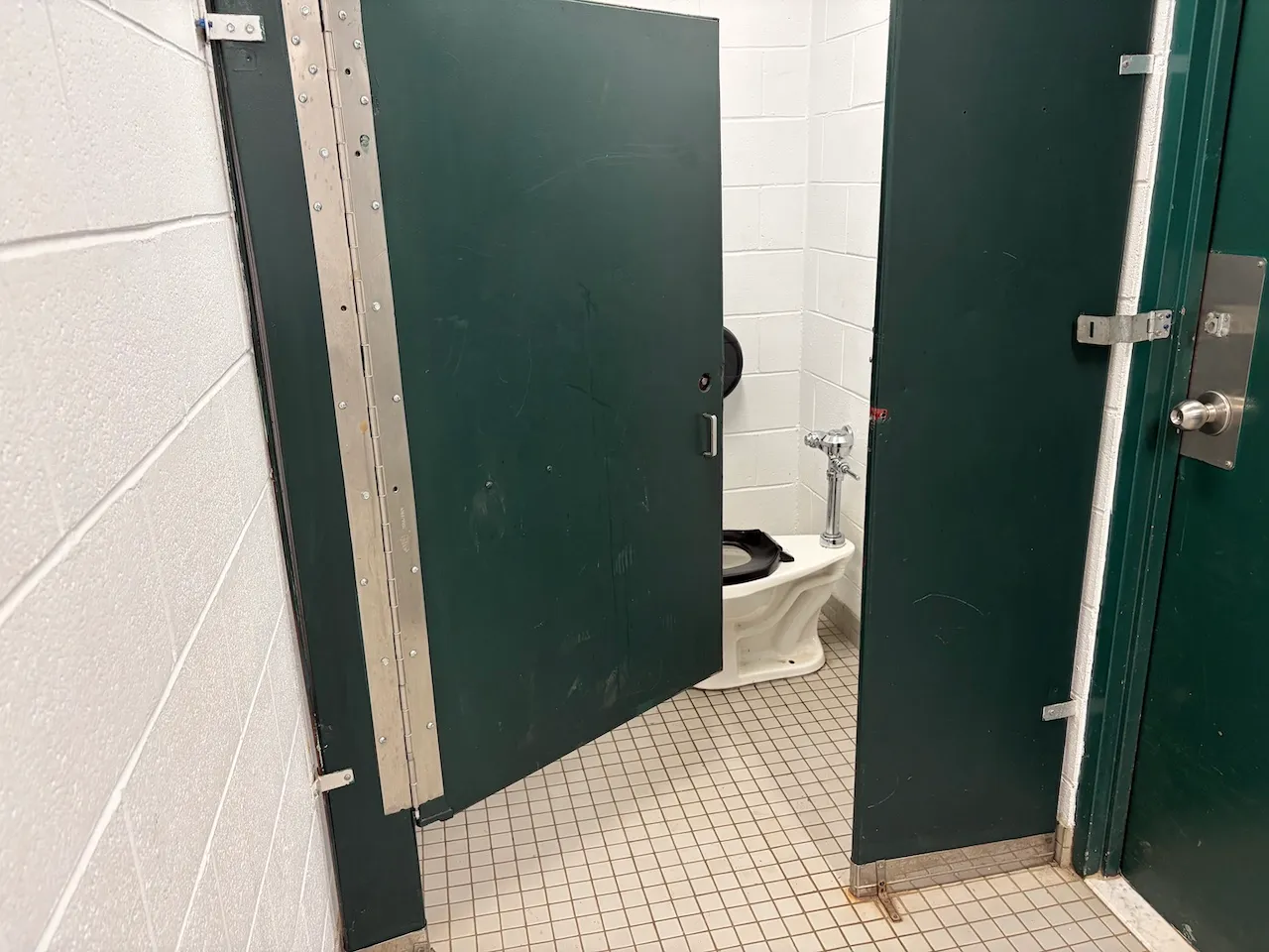 Park restrooms - Men's