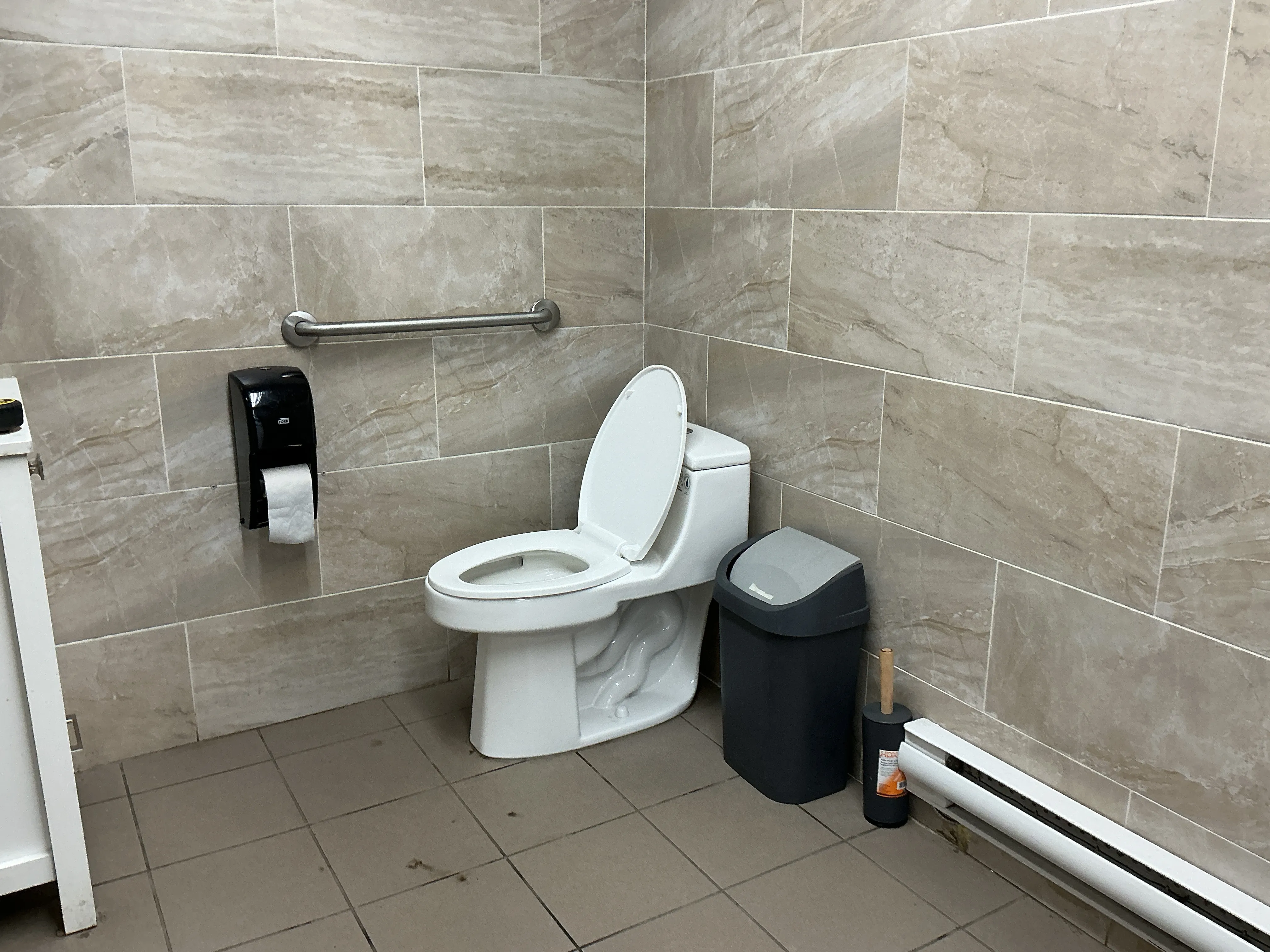 Salle de toilette universelle