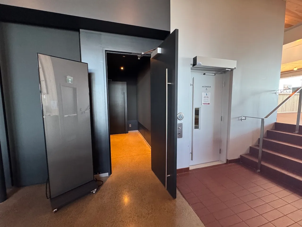 Entrance to the hall