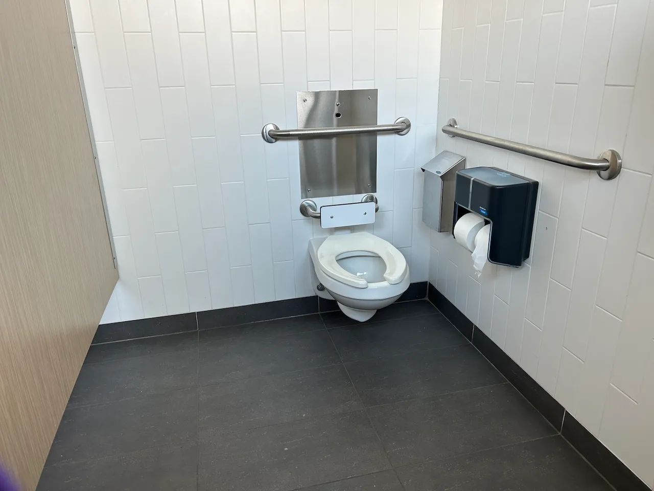 Salle de toilette - Cafétéria - Femme