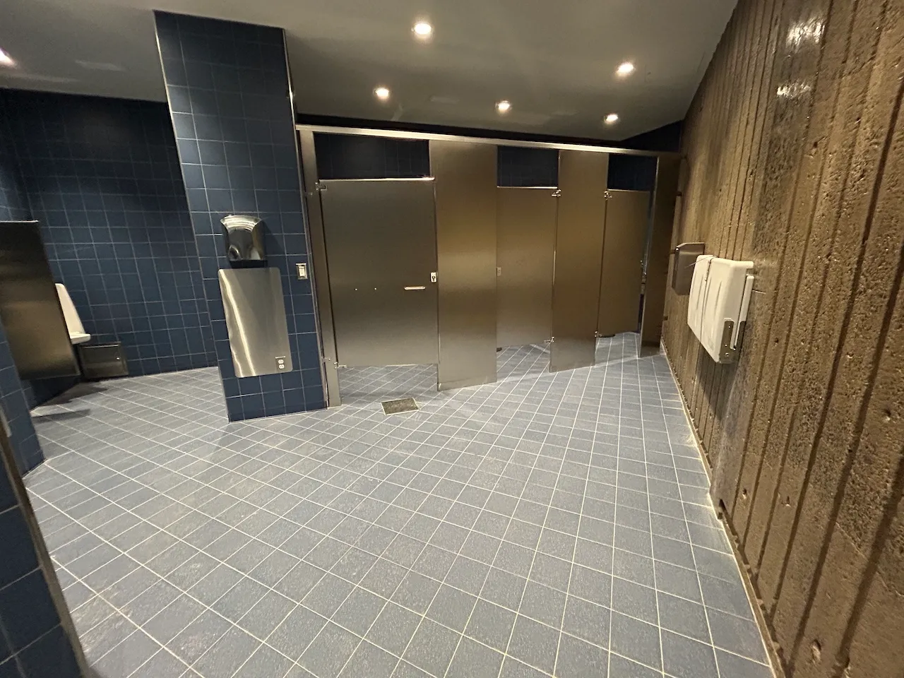 Men's restroom - Right side