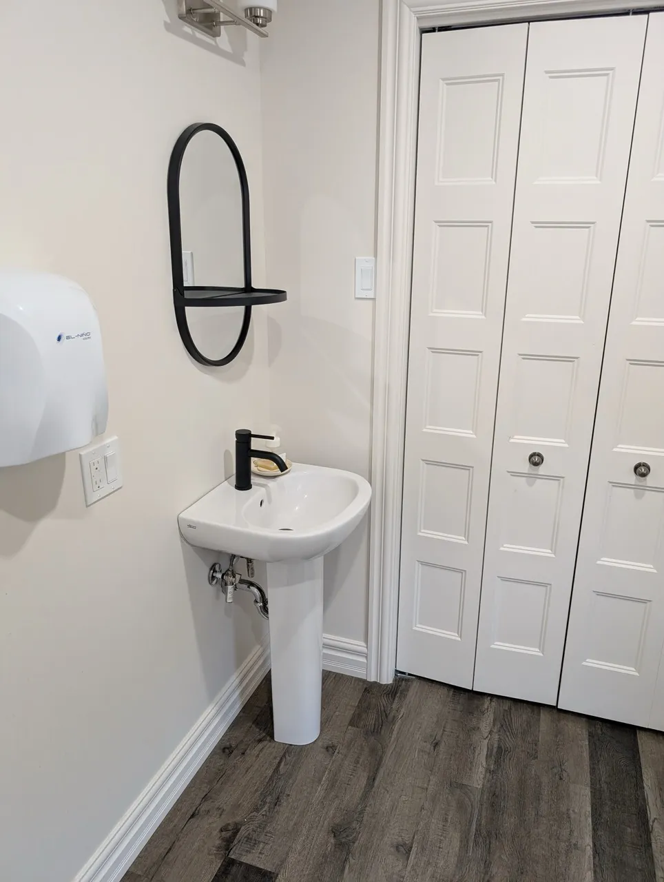 Restroom - sink
