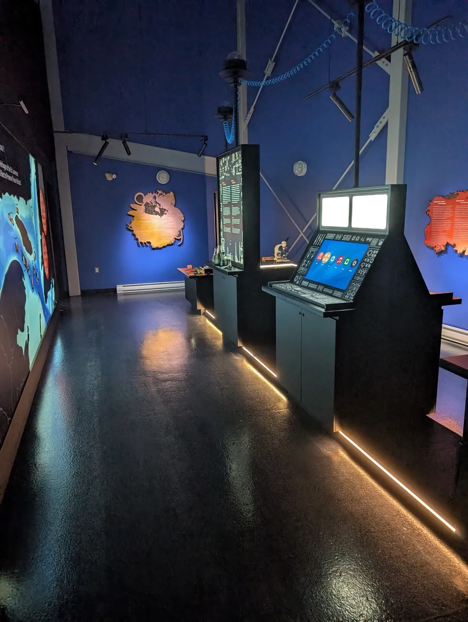 Exposition "Refuges"