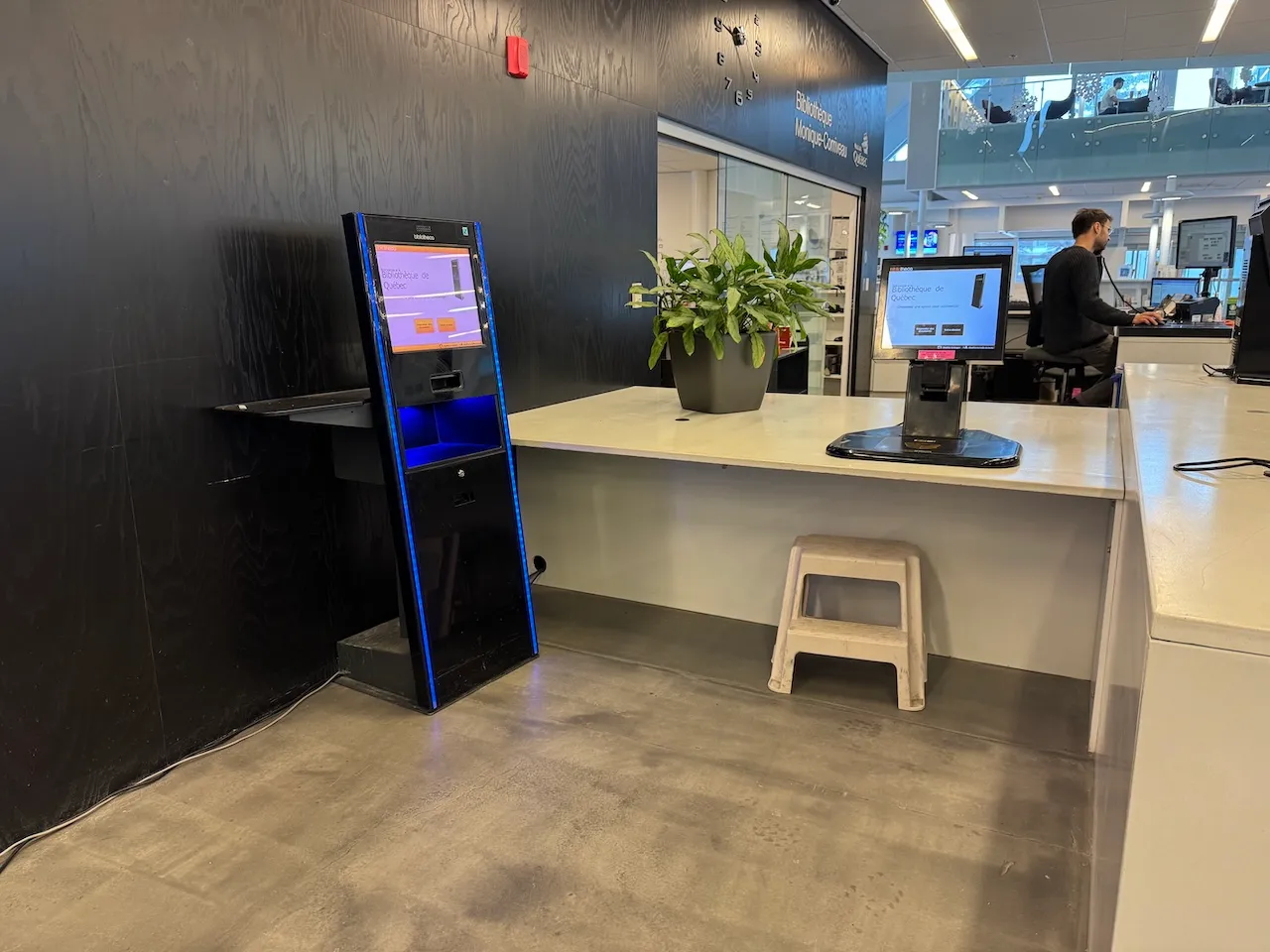 Document loan desk