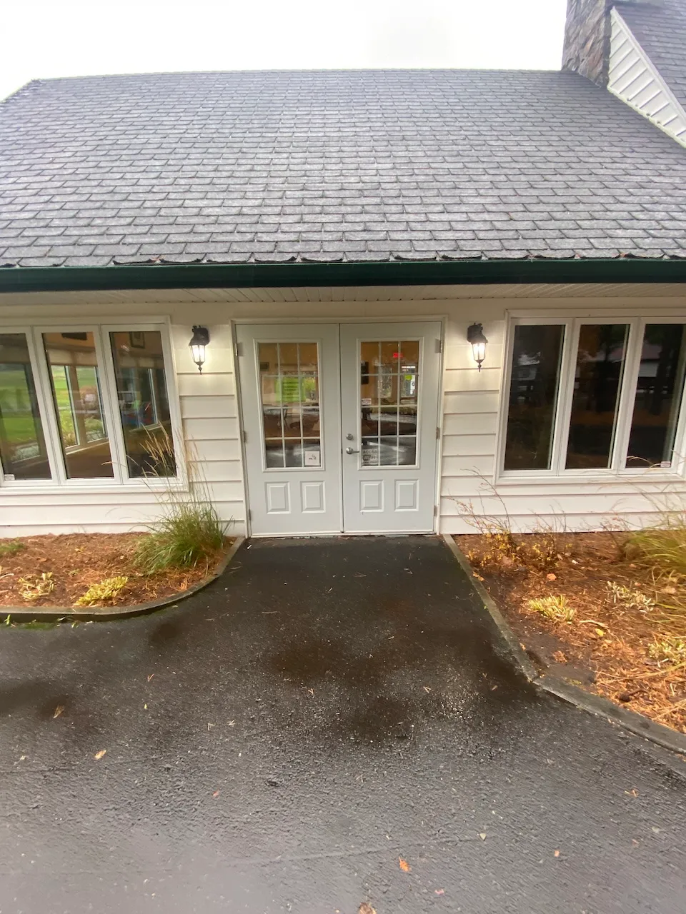 Entrée extérieure - Clubhouse