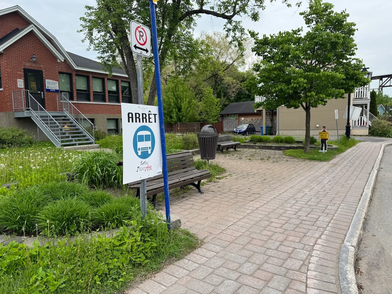 Shuttle stop - Near Site 2