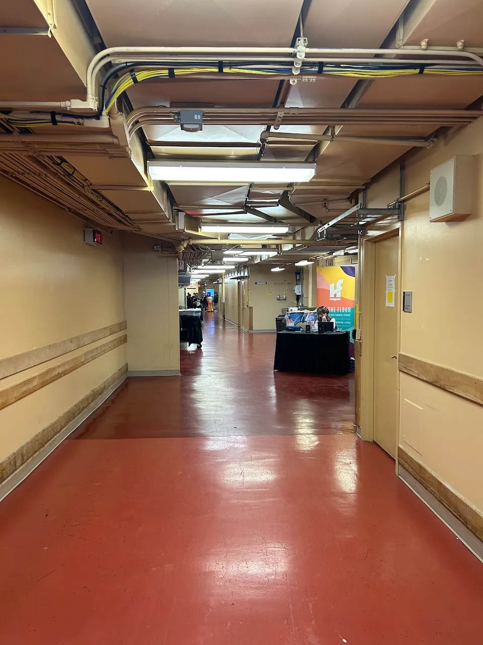 Backstage - Access to the stage