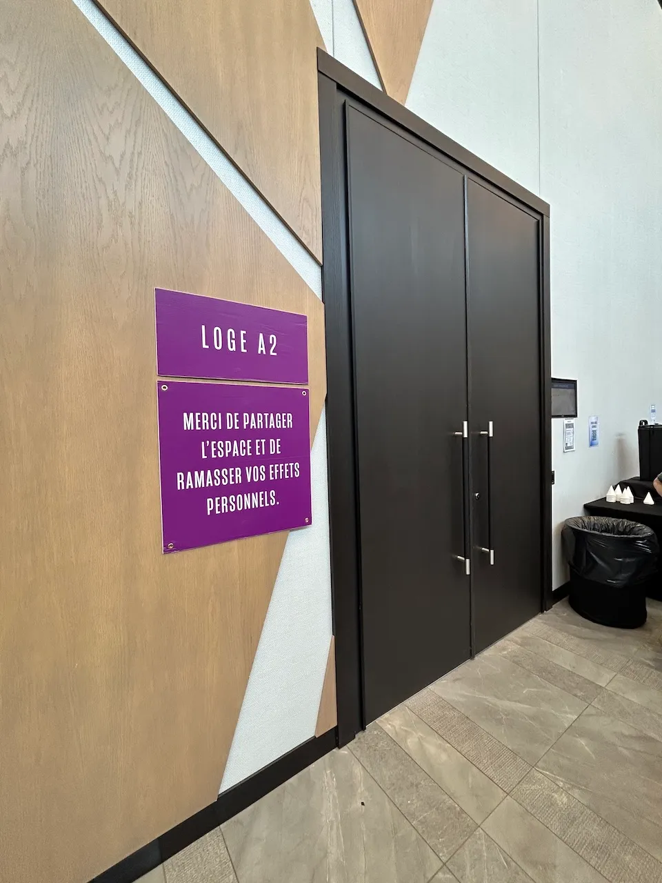 dancers' dressing room