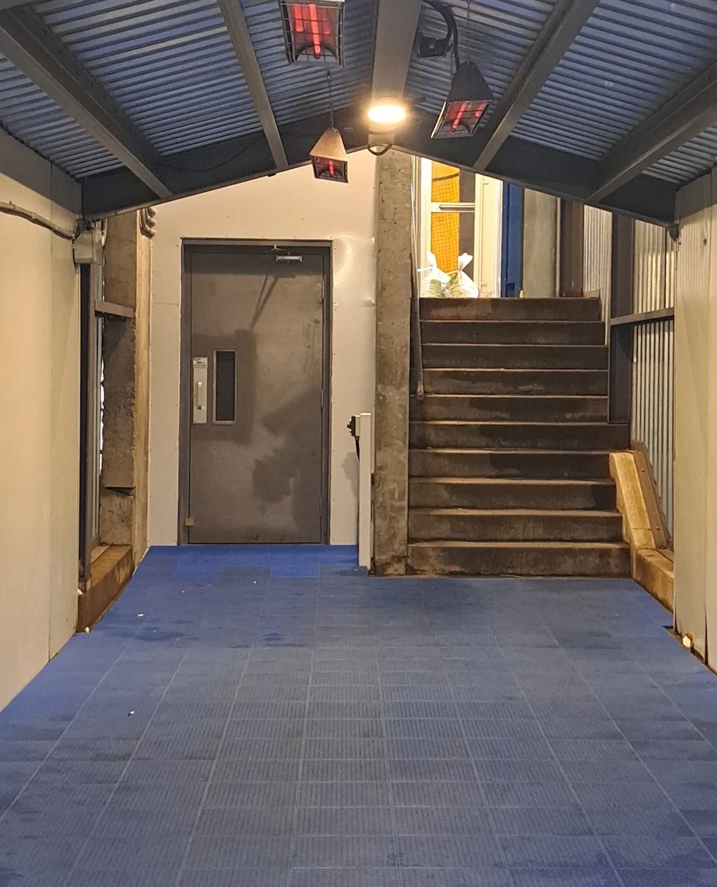 Ground floor - Access to the dome