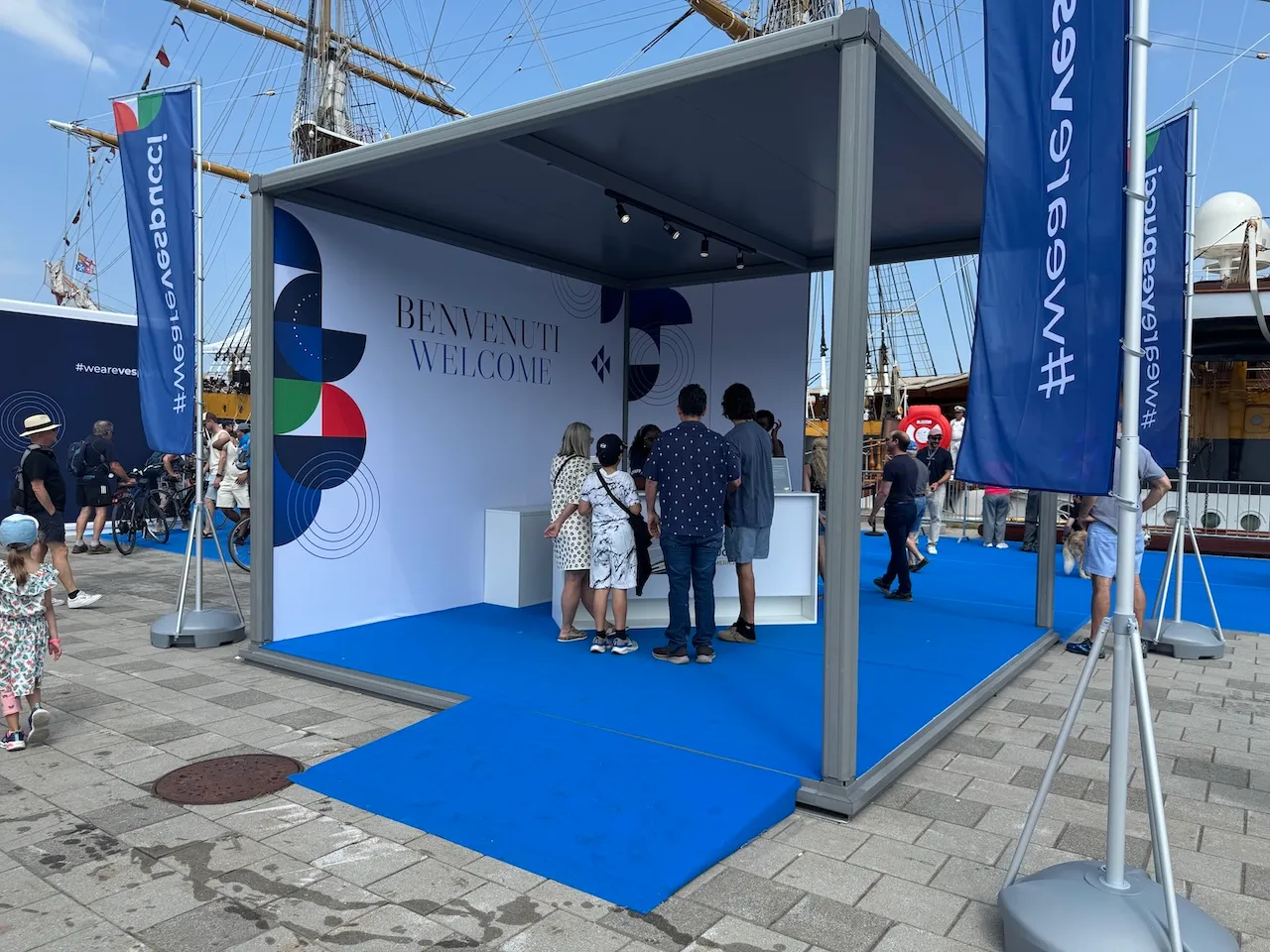 Amerigo Vespucci World Tour Kiosk - Information Desk