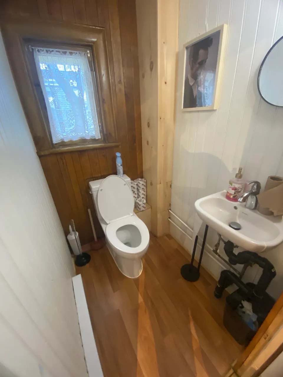 Universal restroom