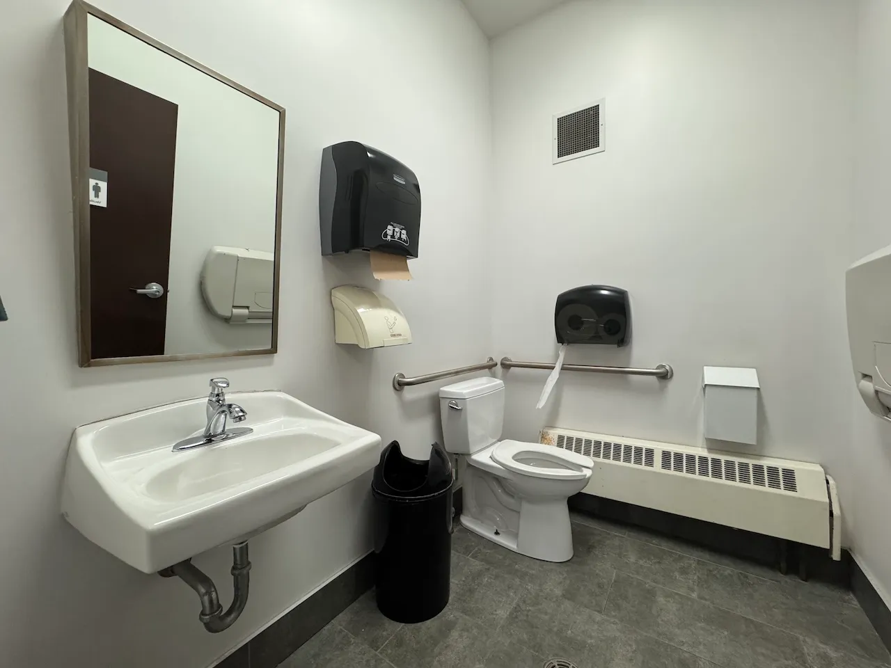 Universal restroom