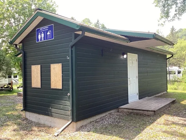 Sanitary block