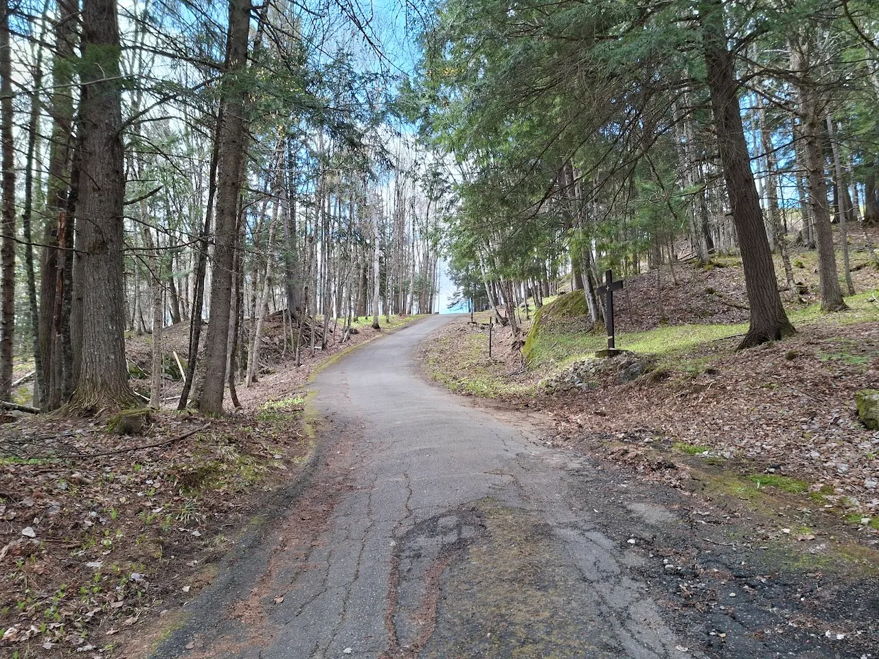 Path leading to the top of the hill
