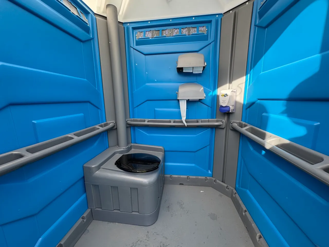 Toilette chimique adaptée