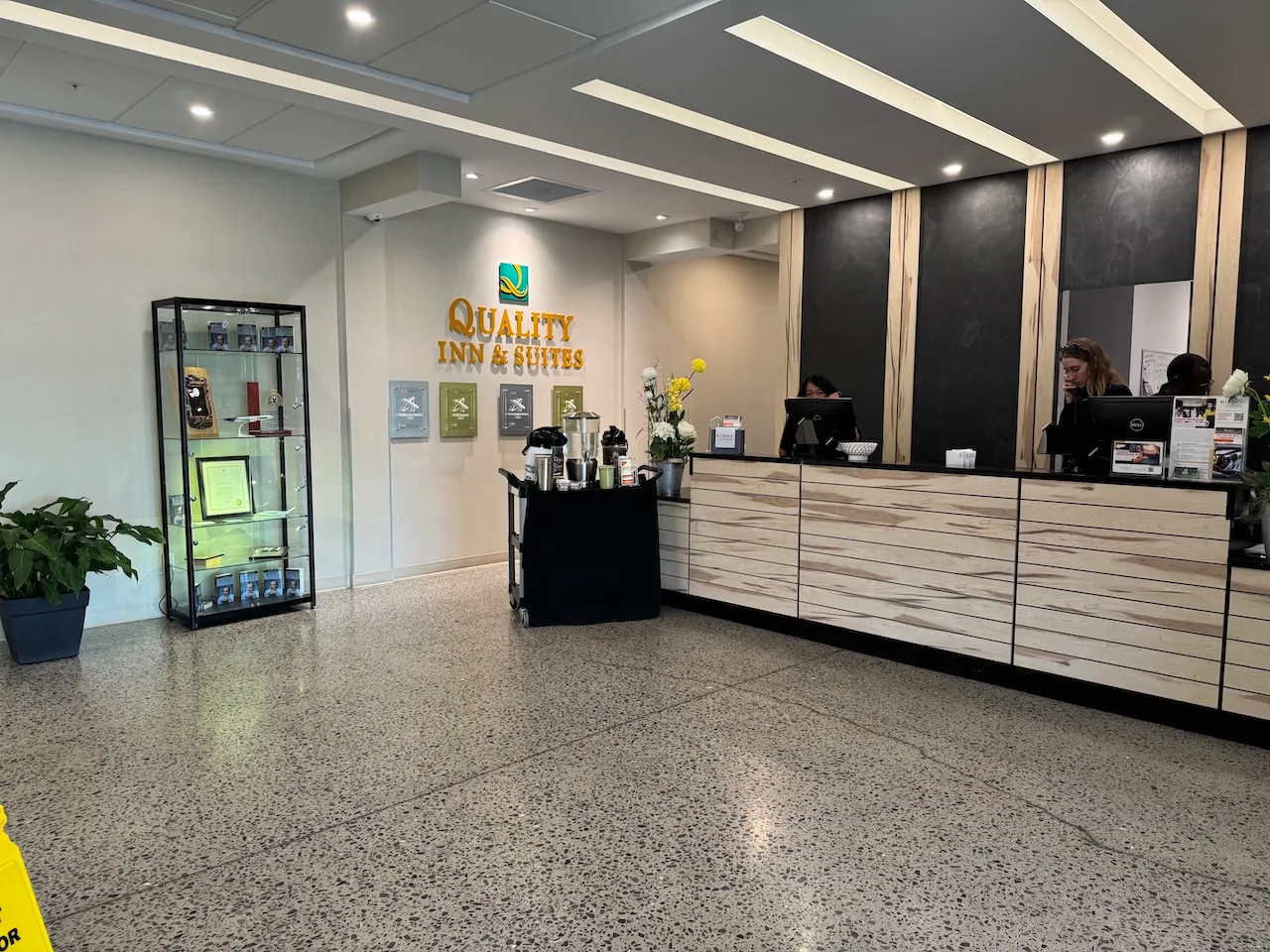 Reception desk