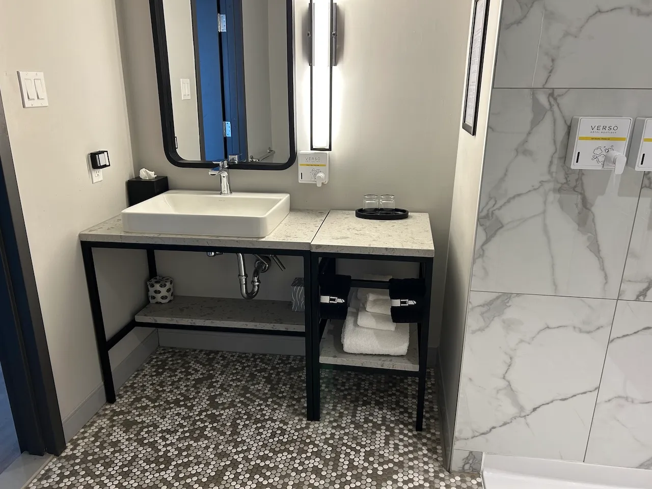 Room 109 - Bathroom
