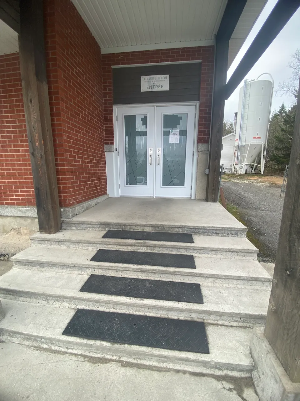 Outdoor entrance