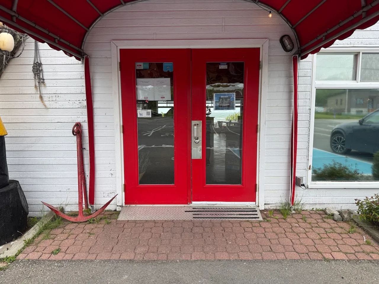 Restaurant entrance