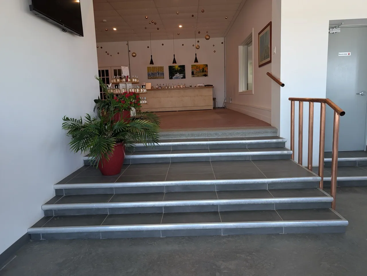 Intérieur de la boutique - section surélevée