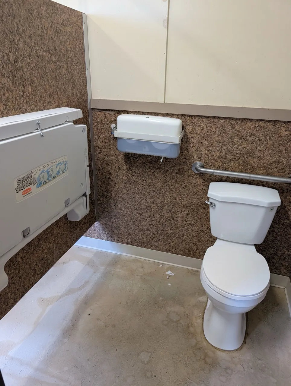 Men's restroom - transfer area