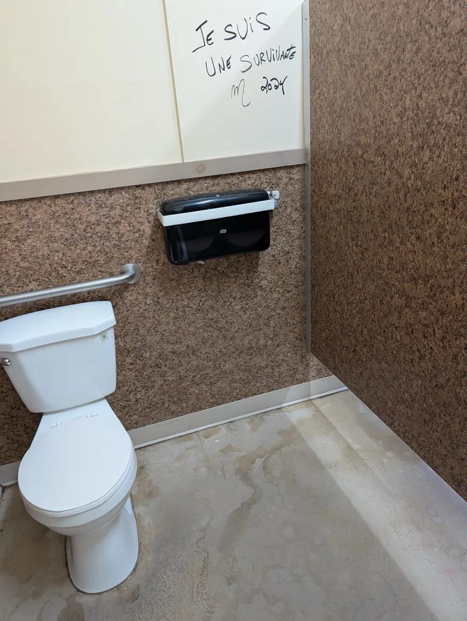 Women's restroom - transfer area