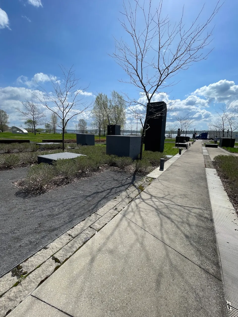 Quai des brumes - Différents revêtements au sol