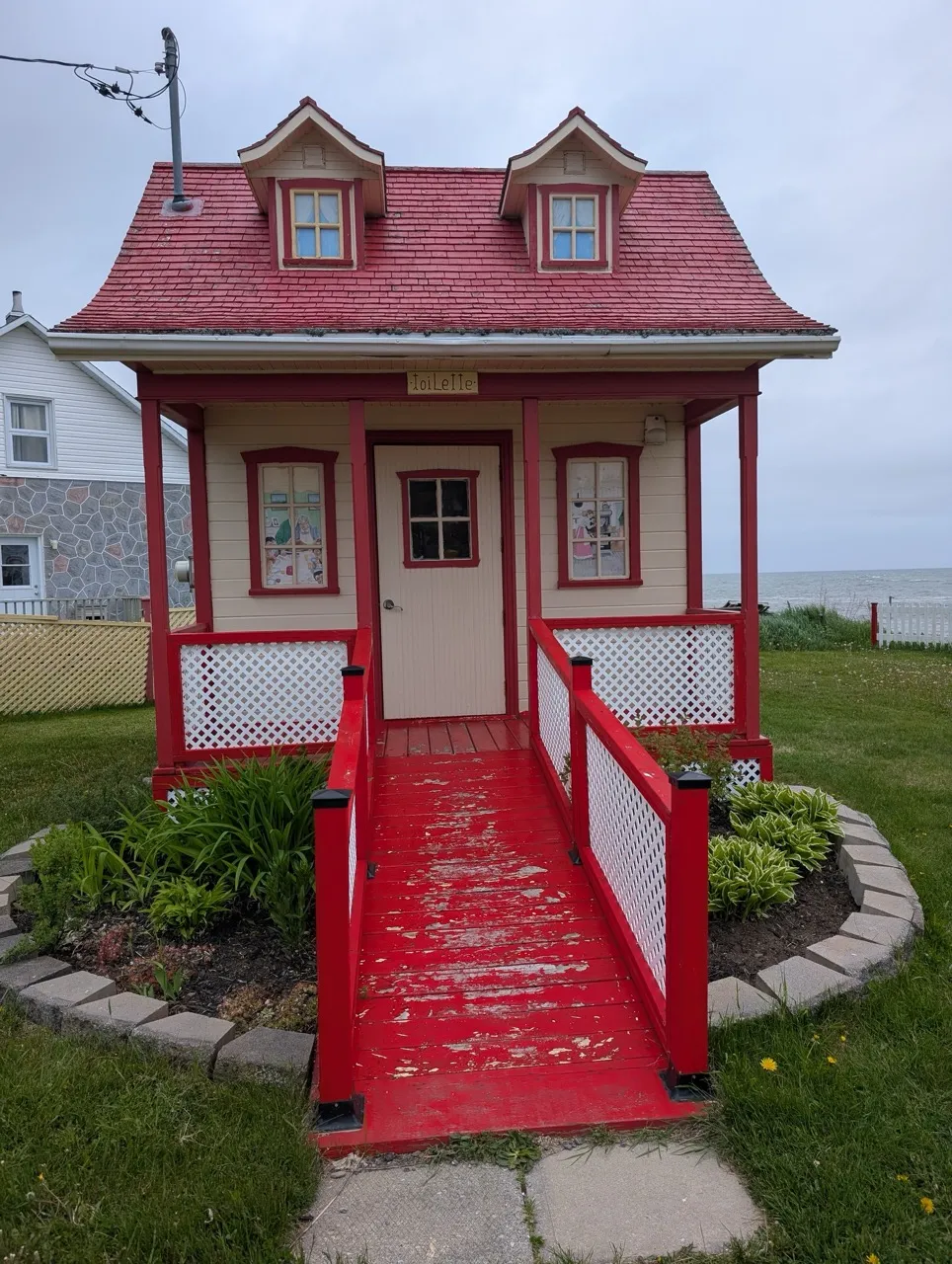 Restroom building