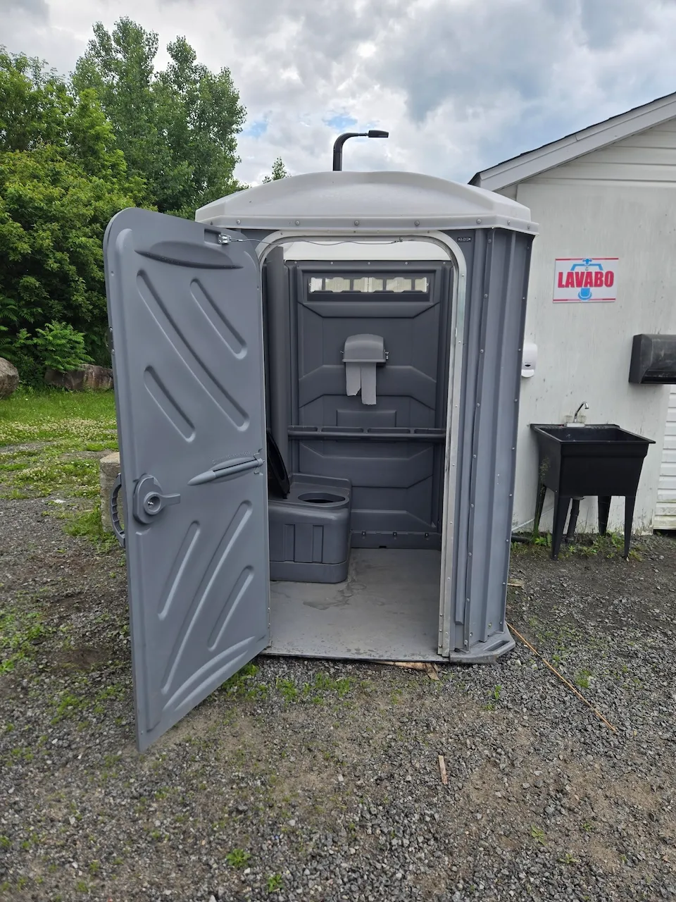 Toilette chimique du site