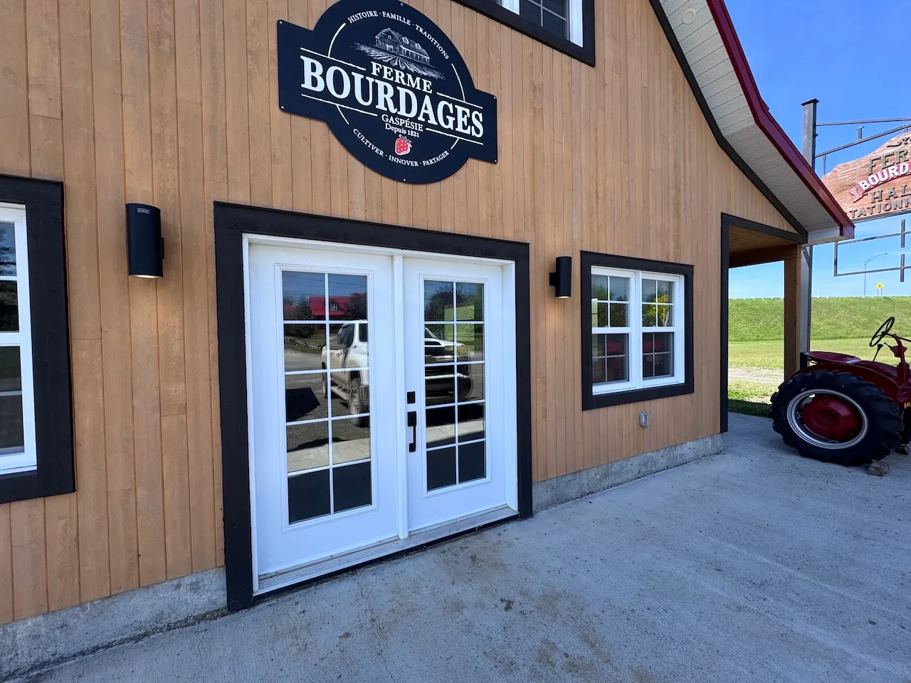 Rest stop - Entrance