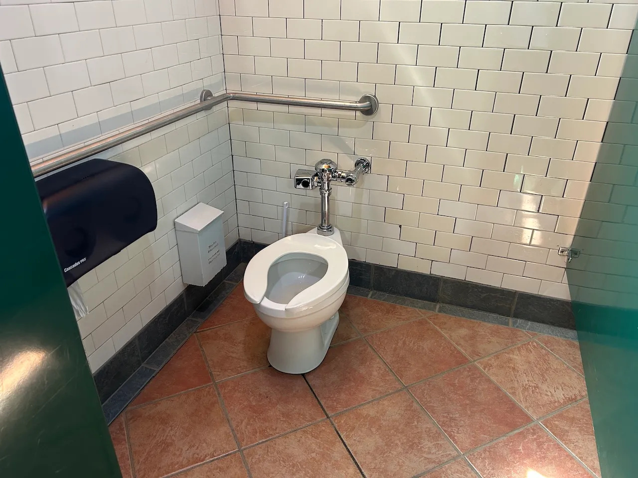 Restroom facility - Women's Restroom