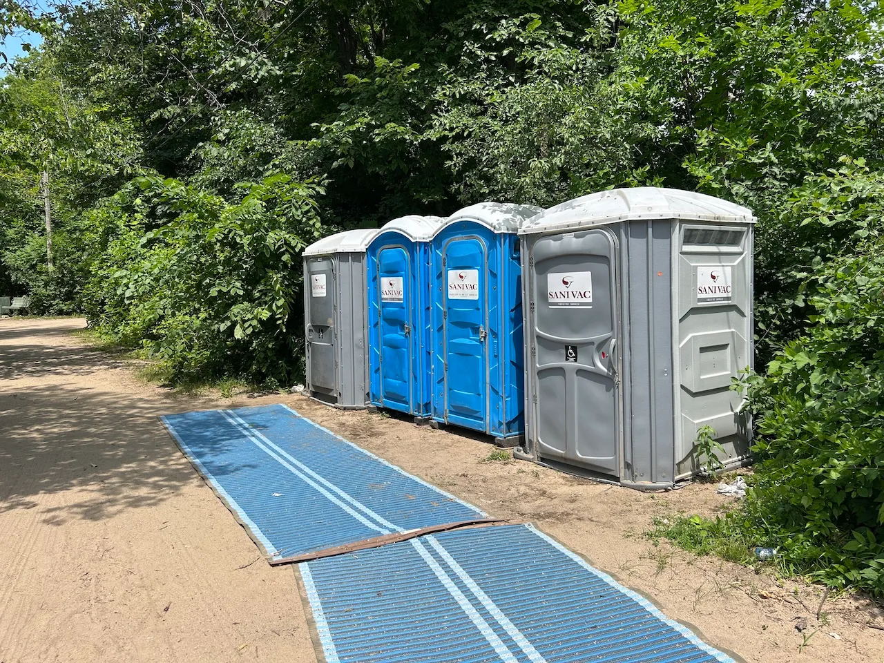Main beach - Chemical Toilet