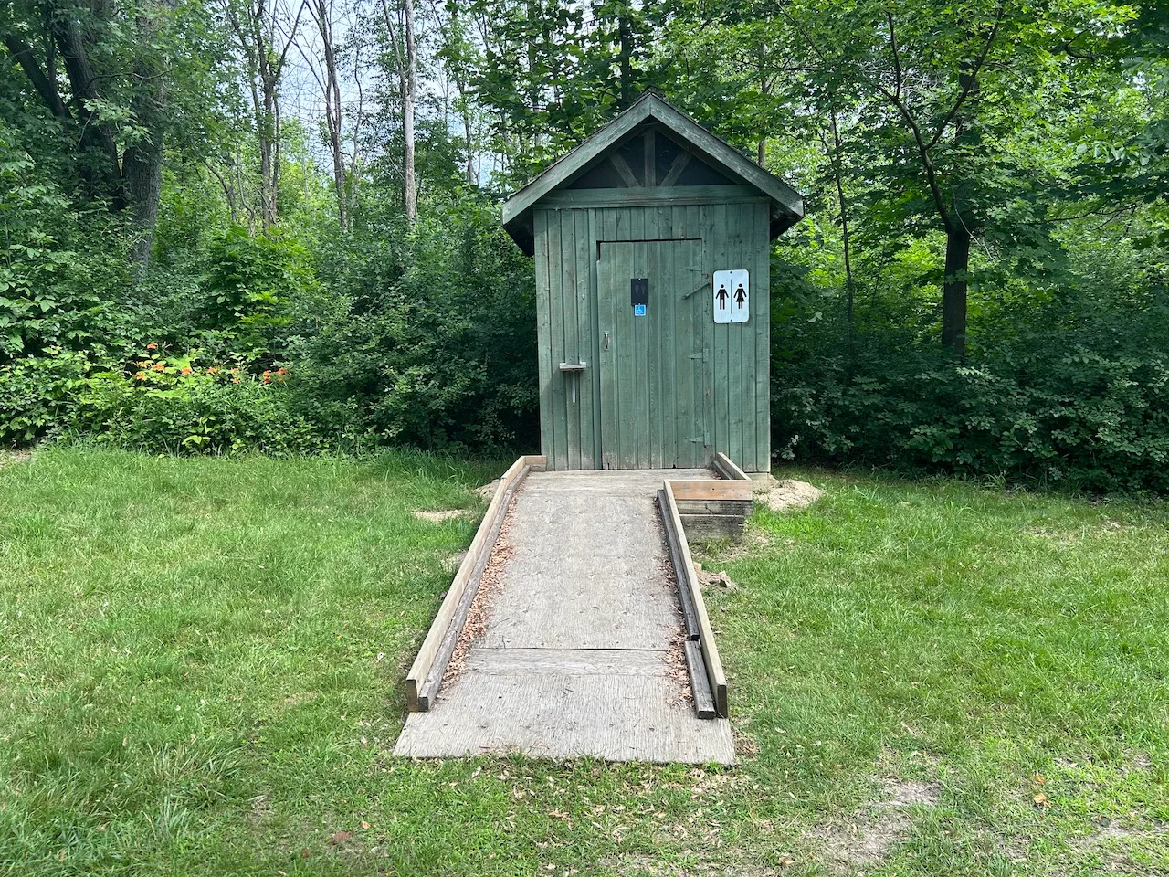 La clairière - Dry toilet