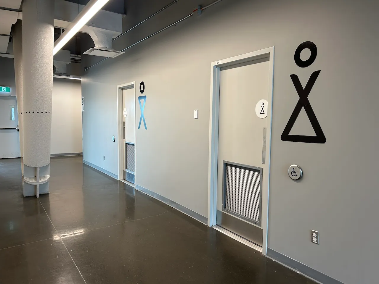 Niveau 2 - Salle de toilettes - Salle Multifonctionnelle