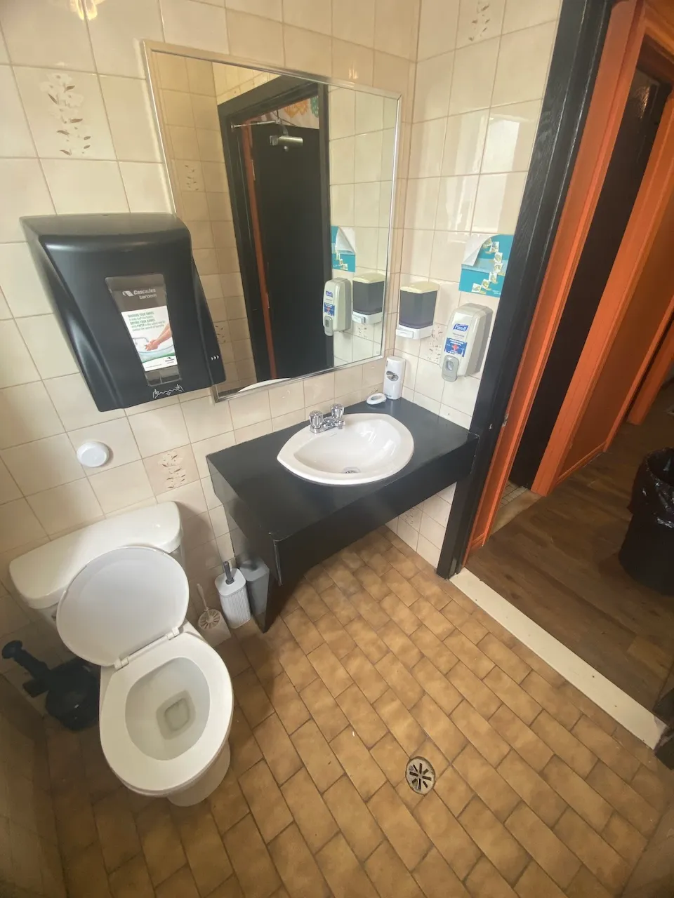 Universal Bathroom