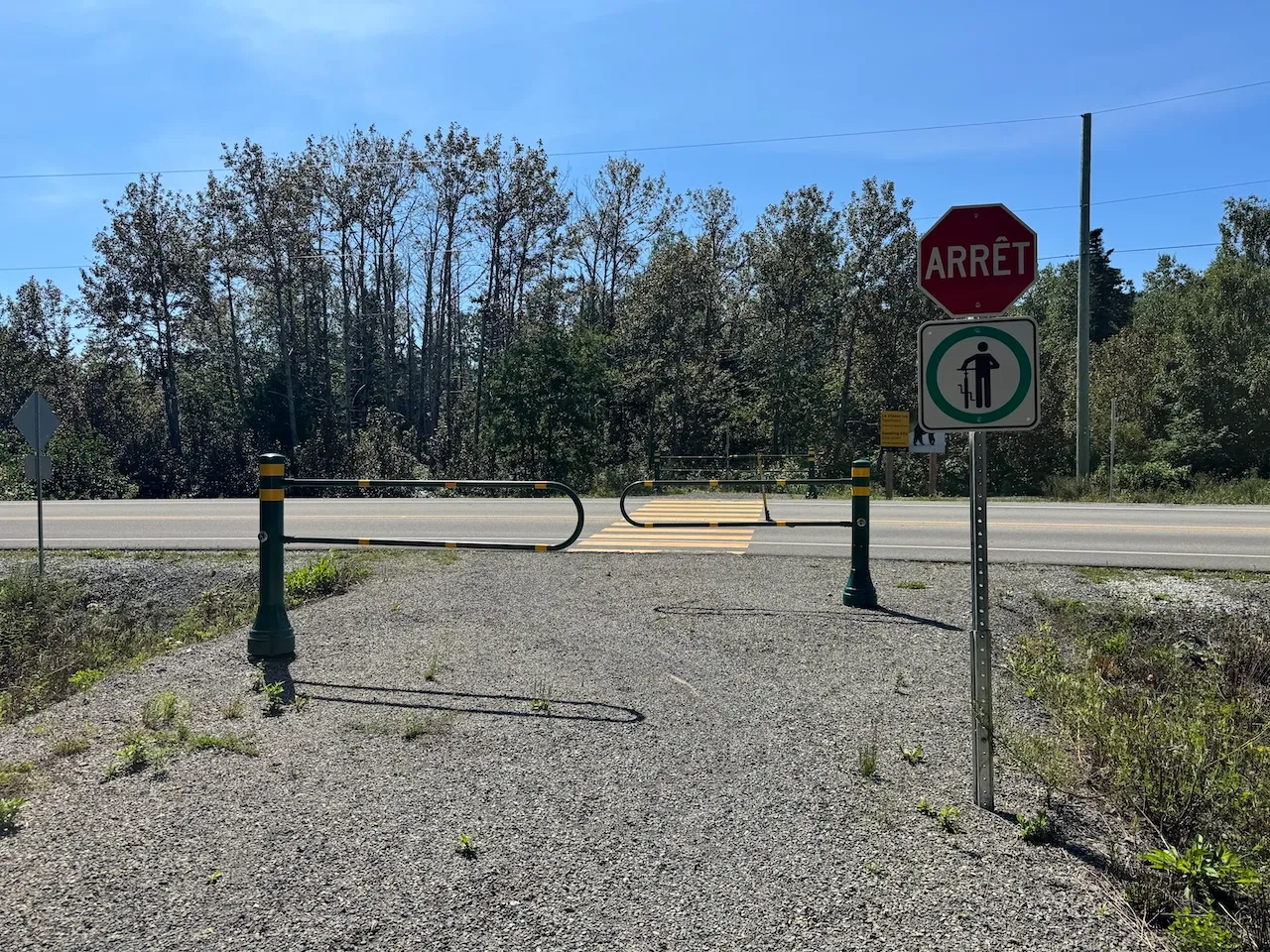 Pedestrian crossing