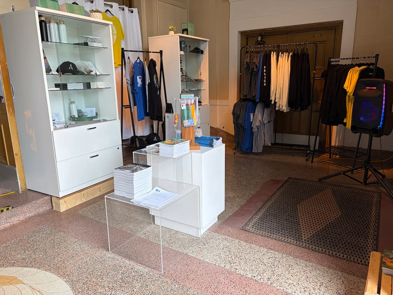 Store