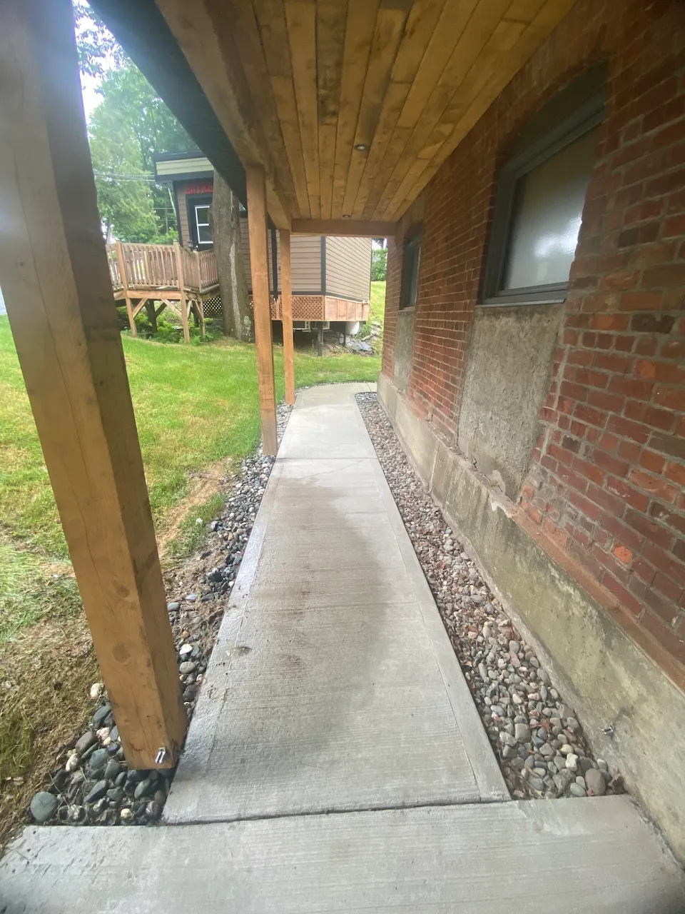 Path to the terrace