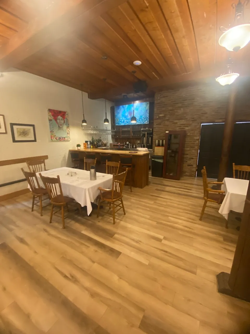Bar counter