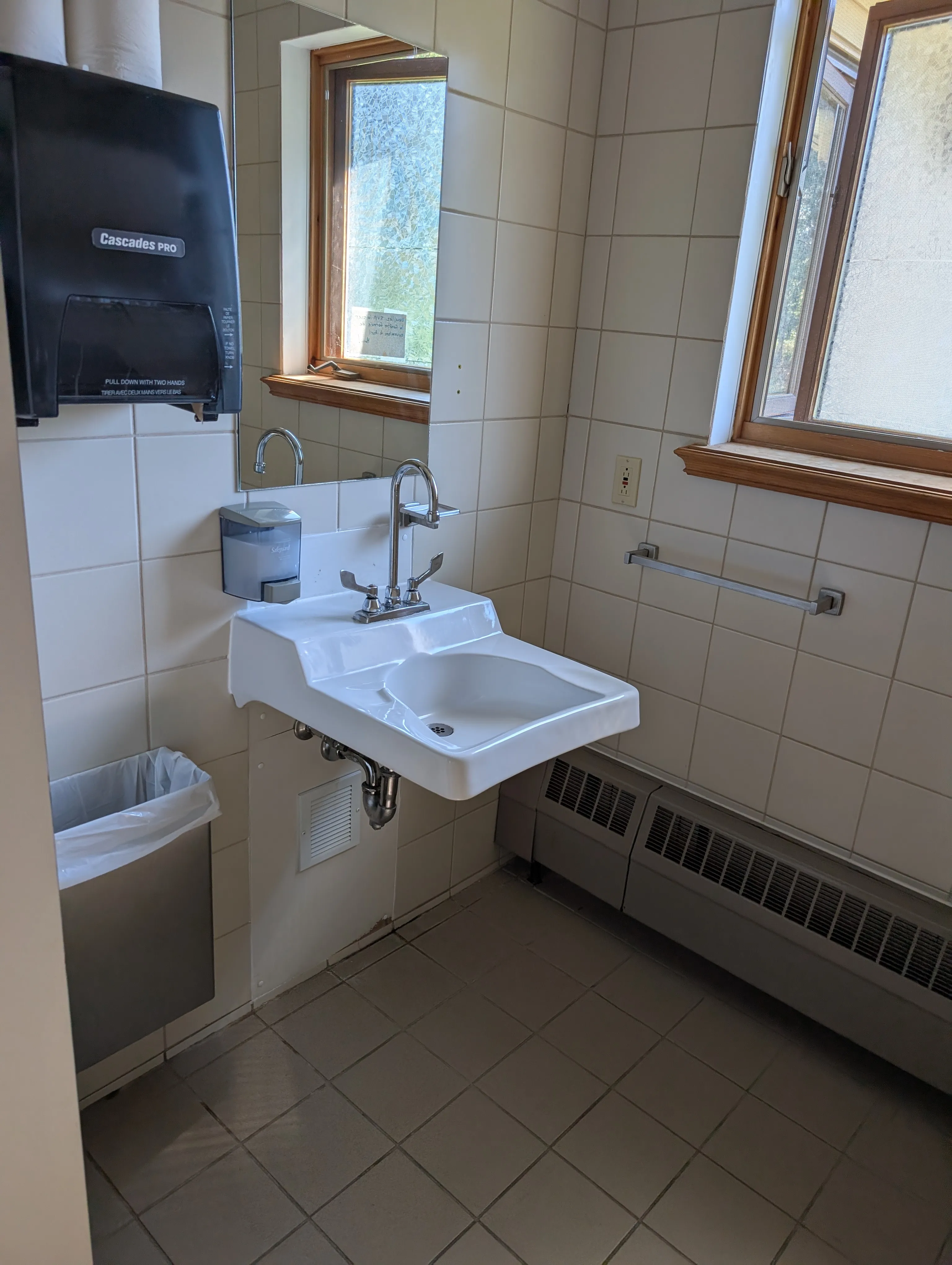 Men's restroom - sink