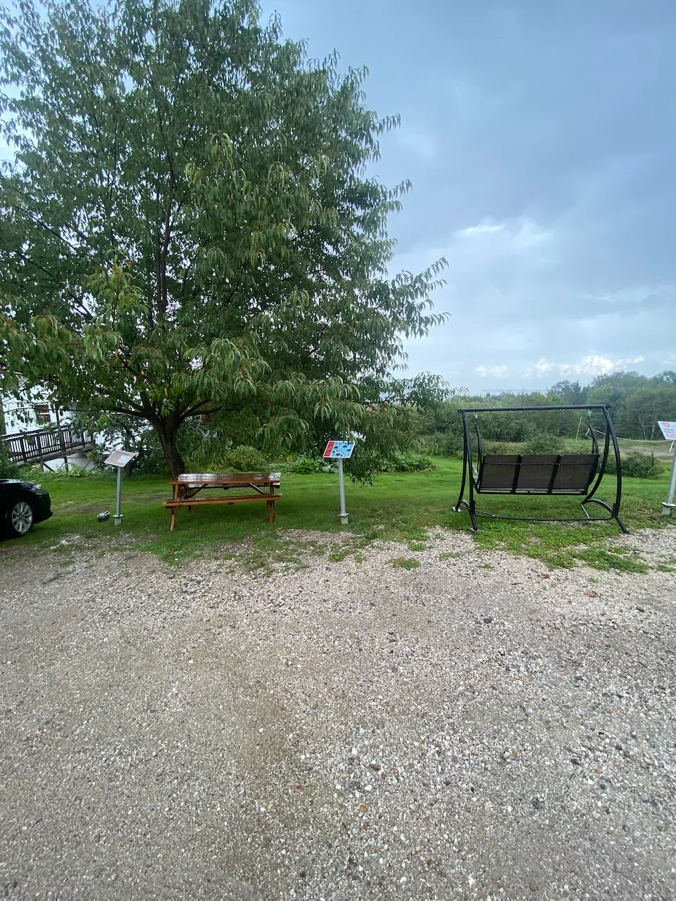 Aire de repos - près de l'accueil