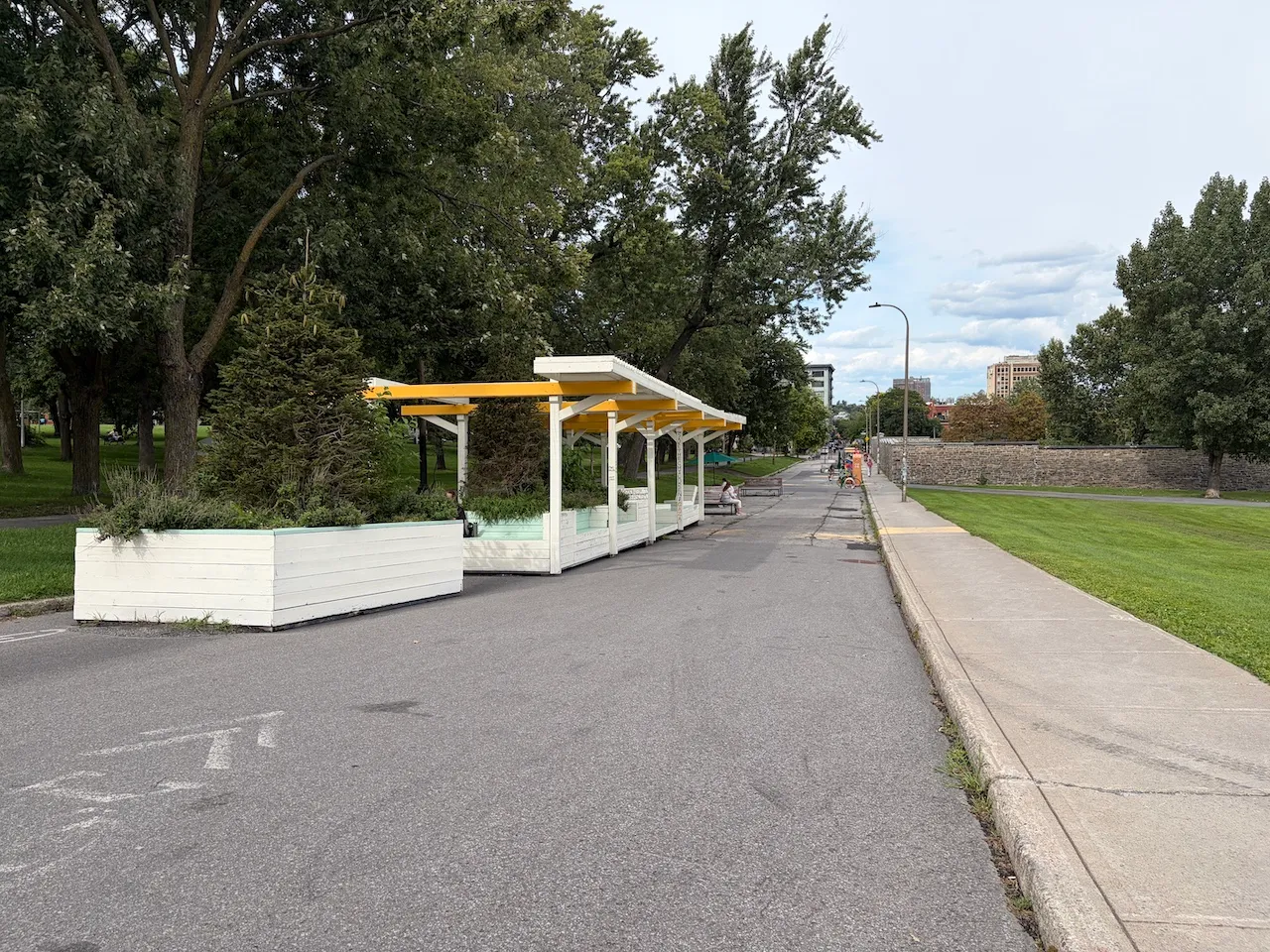 West Duluth Avenue